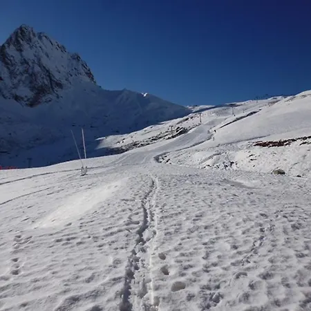 6 Personnes, 1 Chambre, Pied Pistes, Balcon Sud, - Fr-1-404-60 * La Mongie