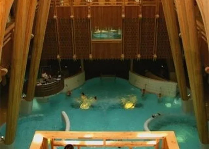 6 Personnes, 1 Chambre, Pied Pistes, Balcon Sud, - Fr-1-404-60 Apartment *